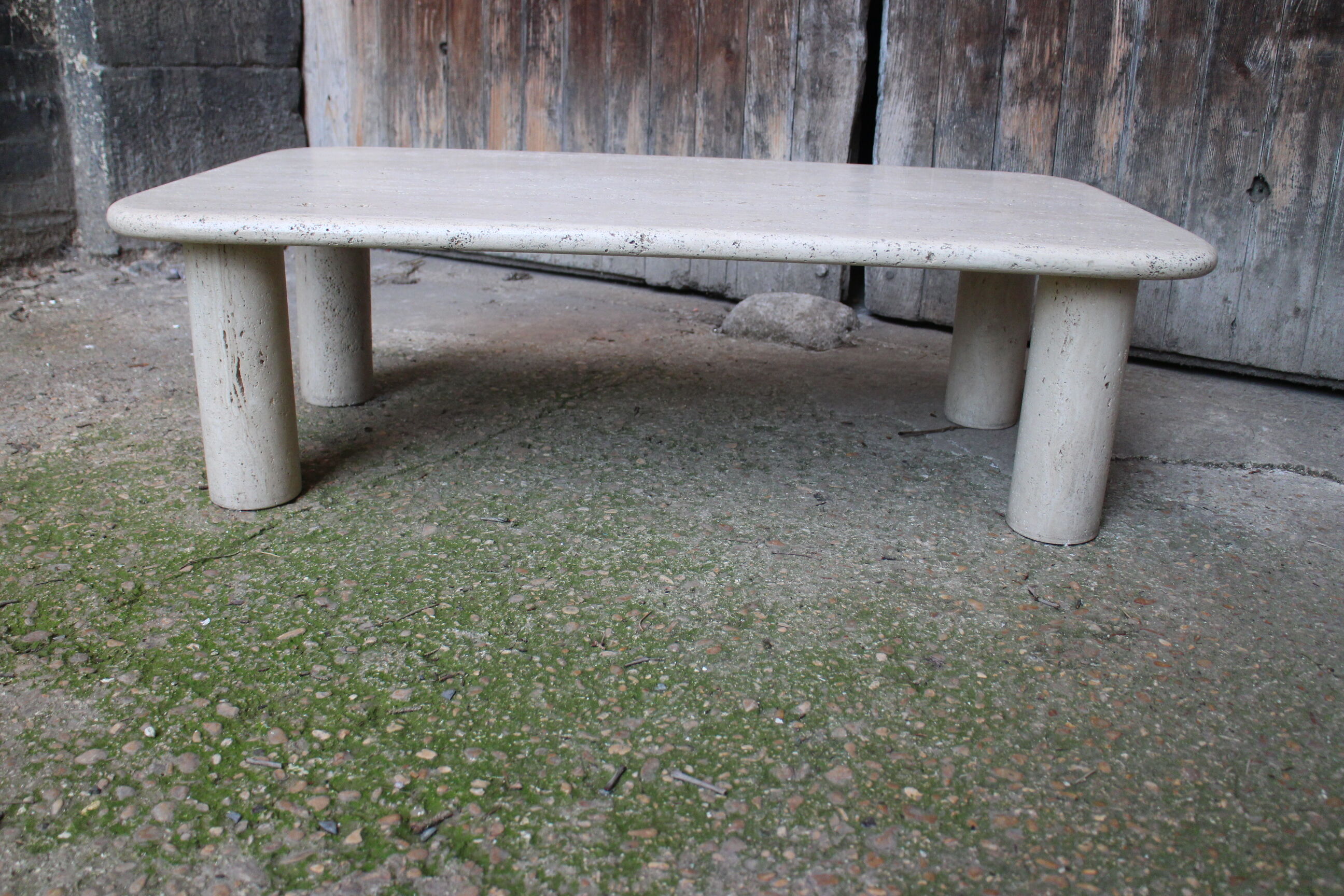 Table basse en travertin 1970