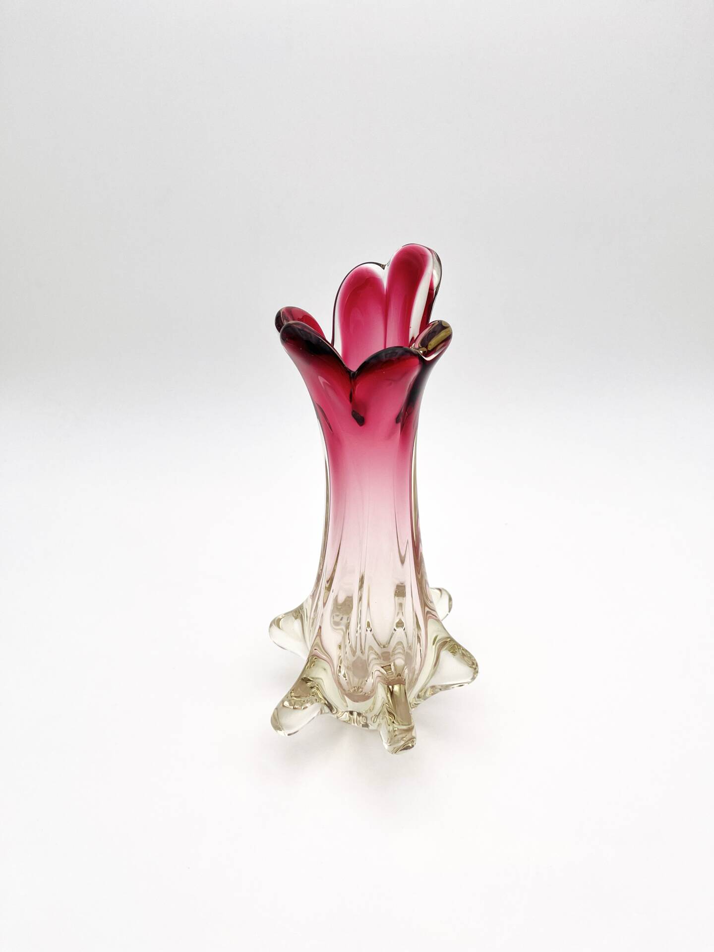 Murano Sommerso Vase Sculpture "Chambord" – Ruby Red & Champagne