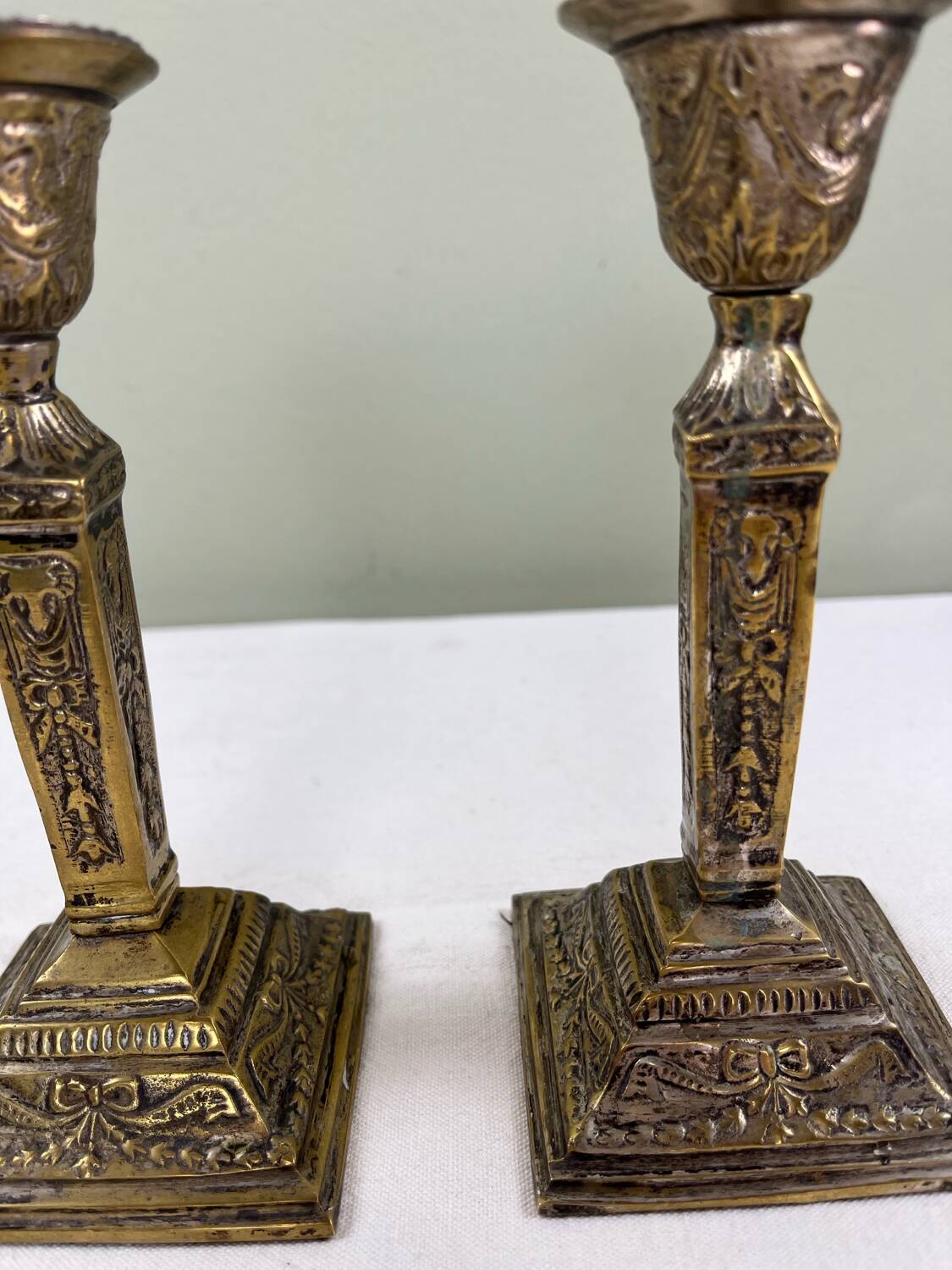 Pair of candlesticks