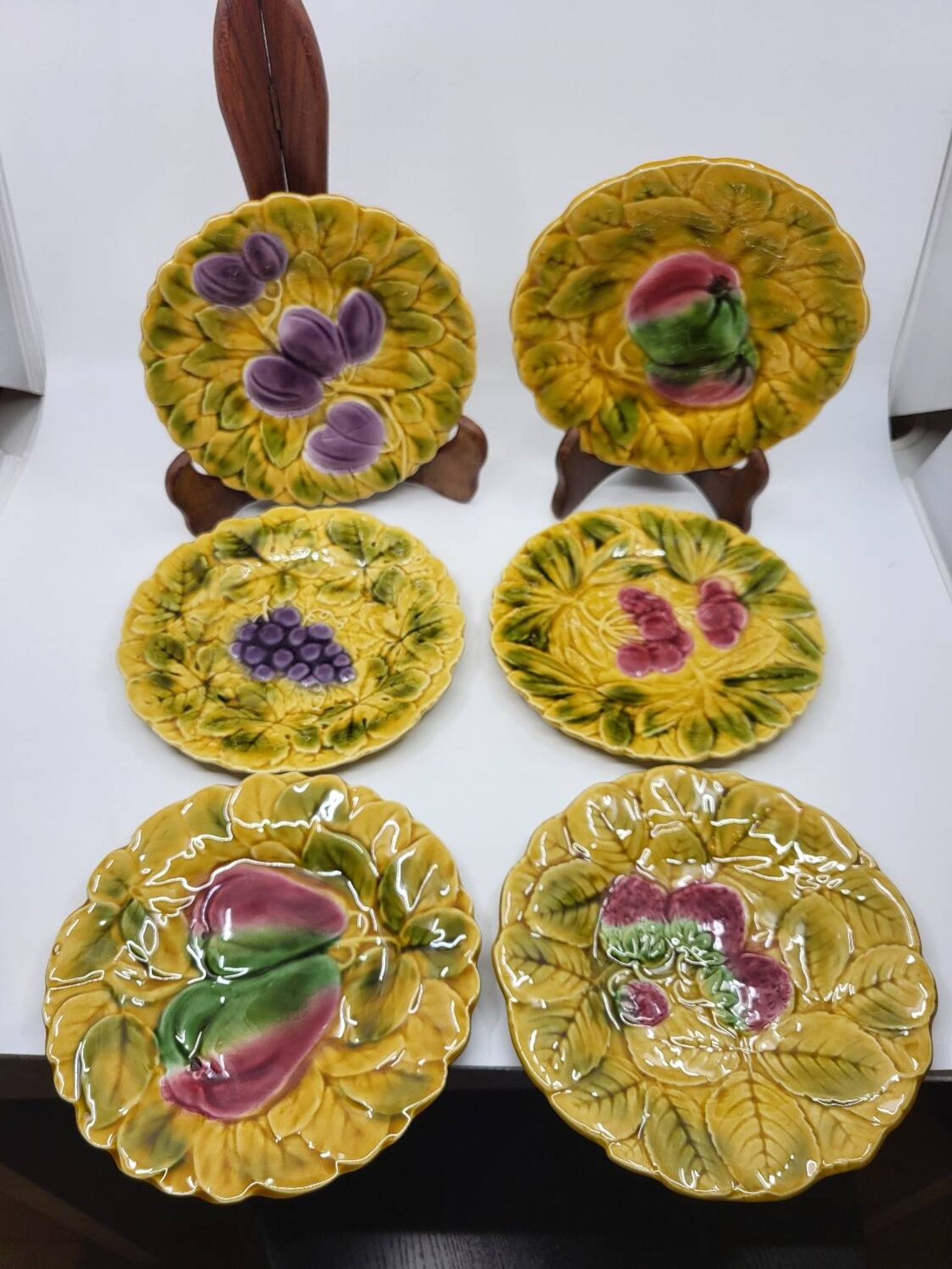 Sarreguemines dessert plates in barbotine with fruit decoration French Vintage