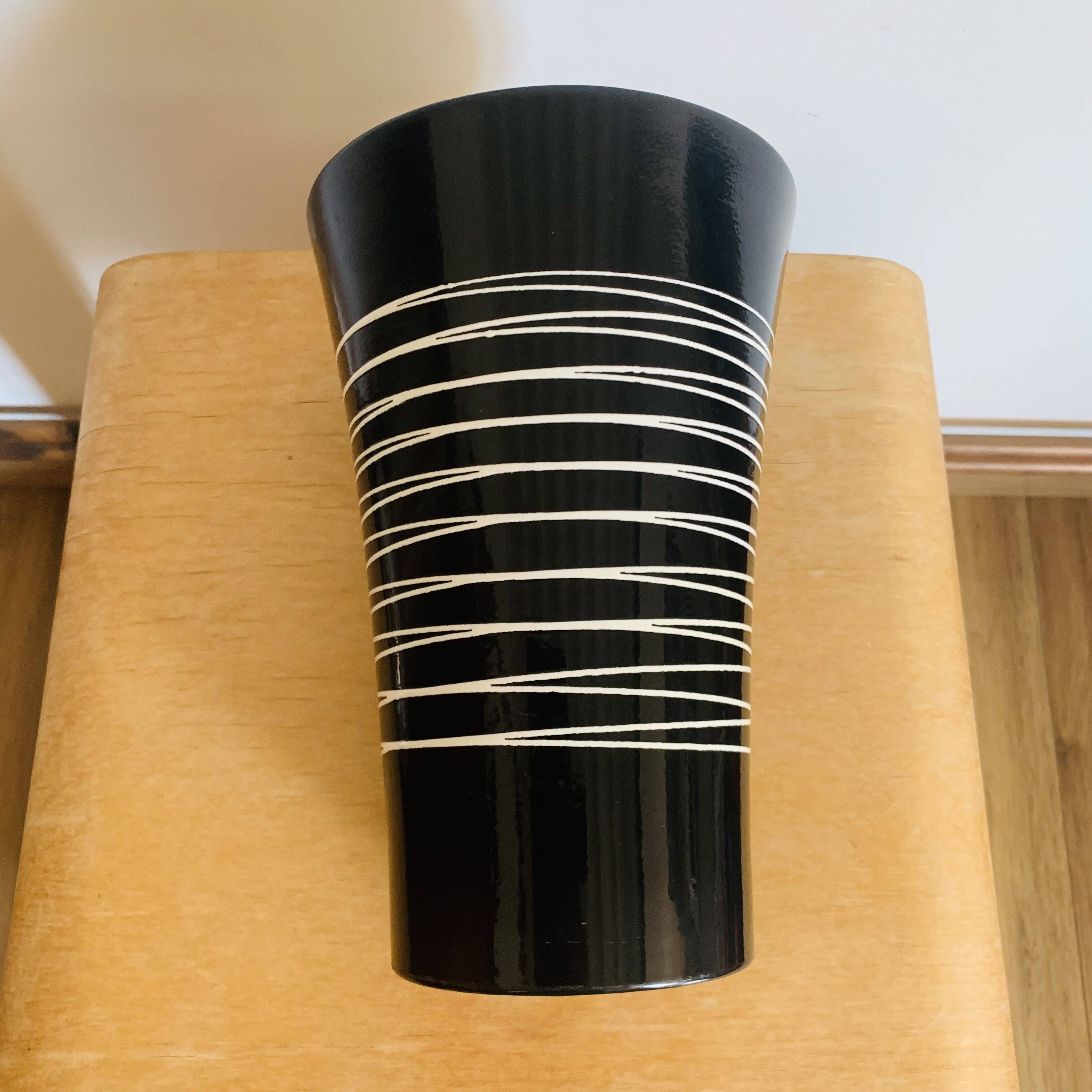 Vintage black Scheurich vase with graphic design – West Germany – 70s/80s