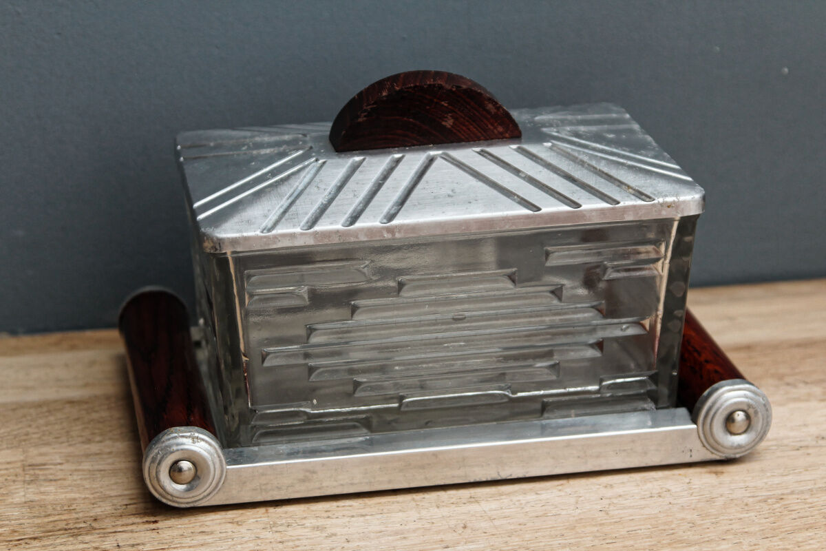 Butter maker and its art deco tray