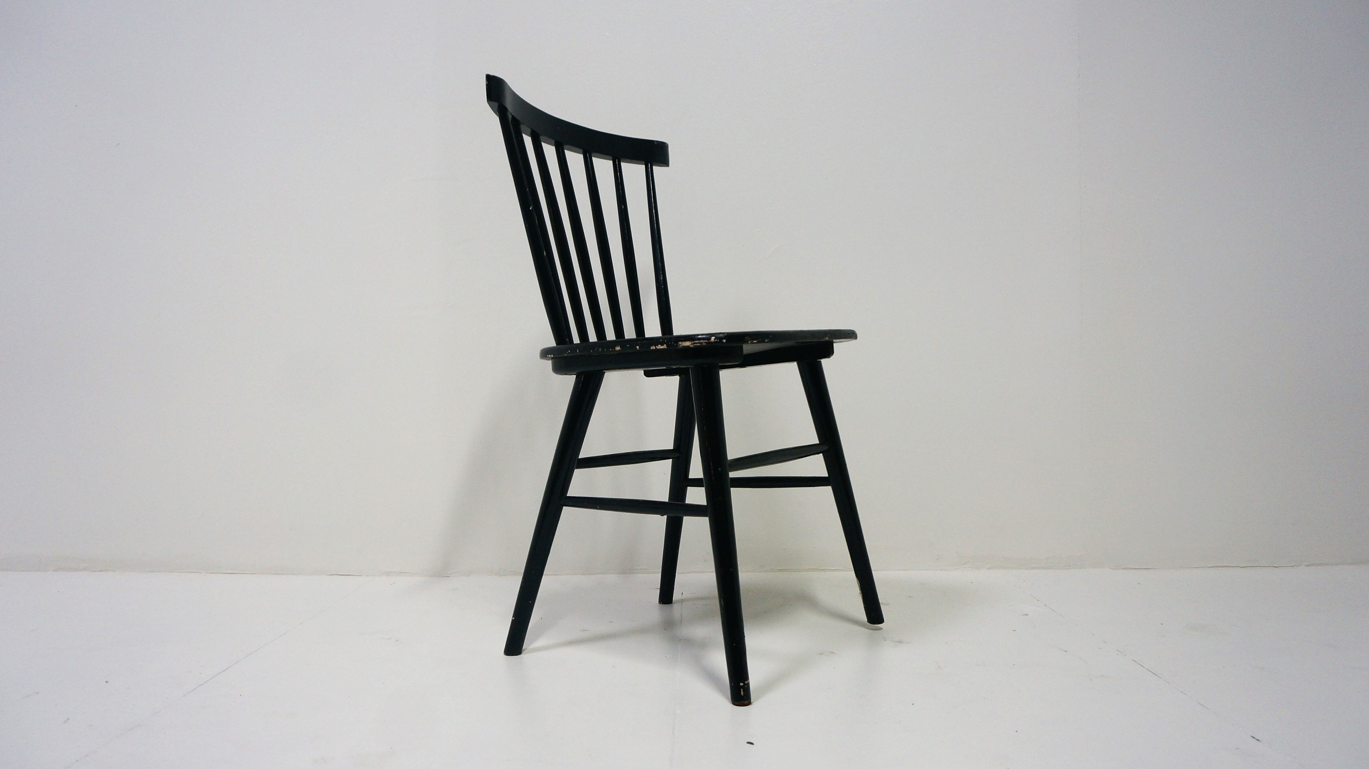 Série de 4 chaises scandinaves