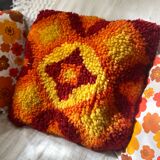 Coussin décoratif au Punch Needle 70