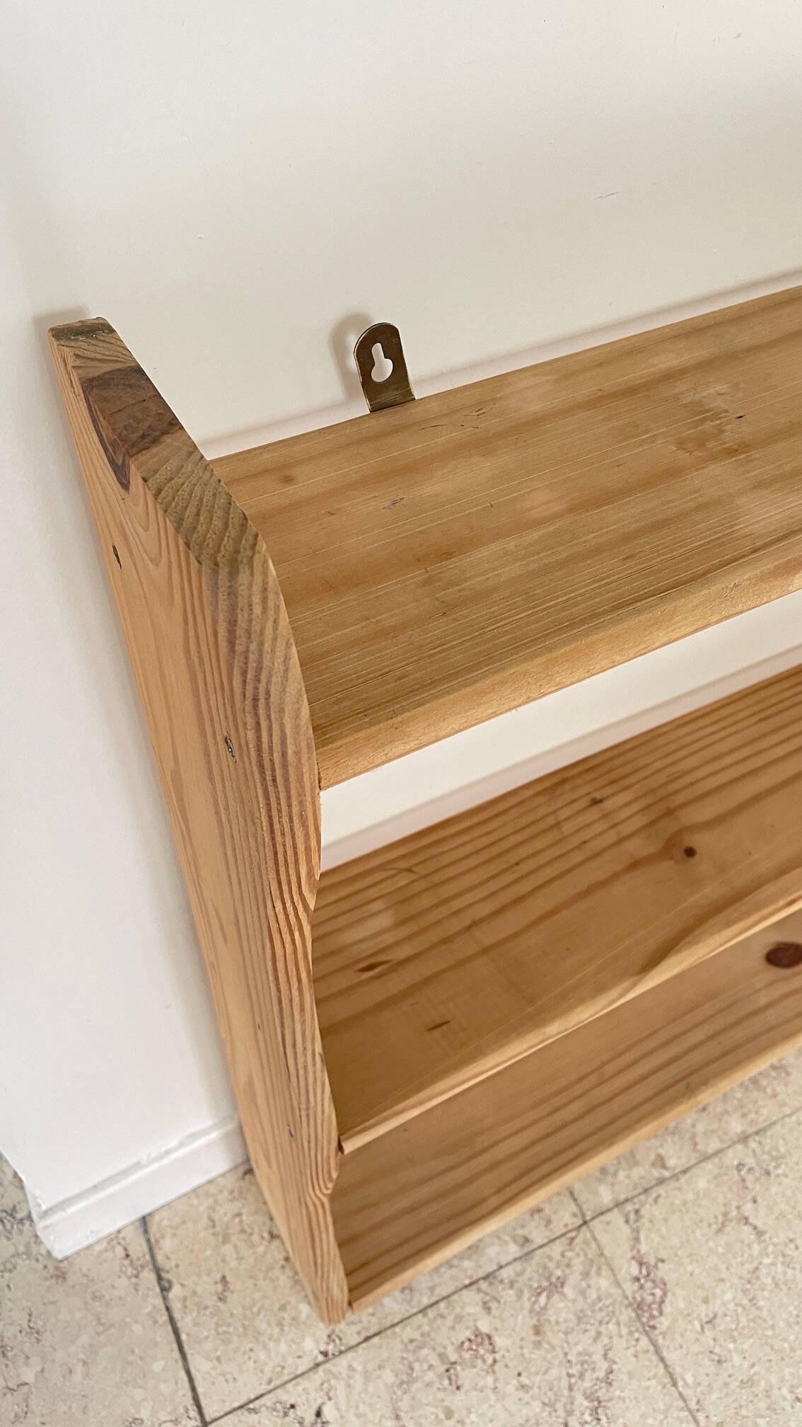 Vintage Solid Wood Shelf (Tabletop or Wall Mounted)