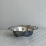 Plat ancien, panière ancienne