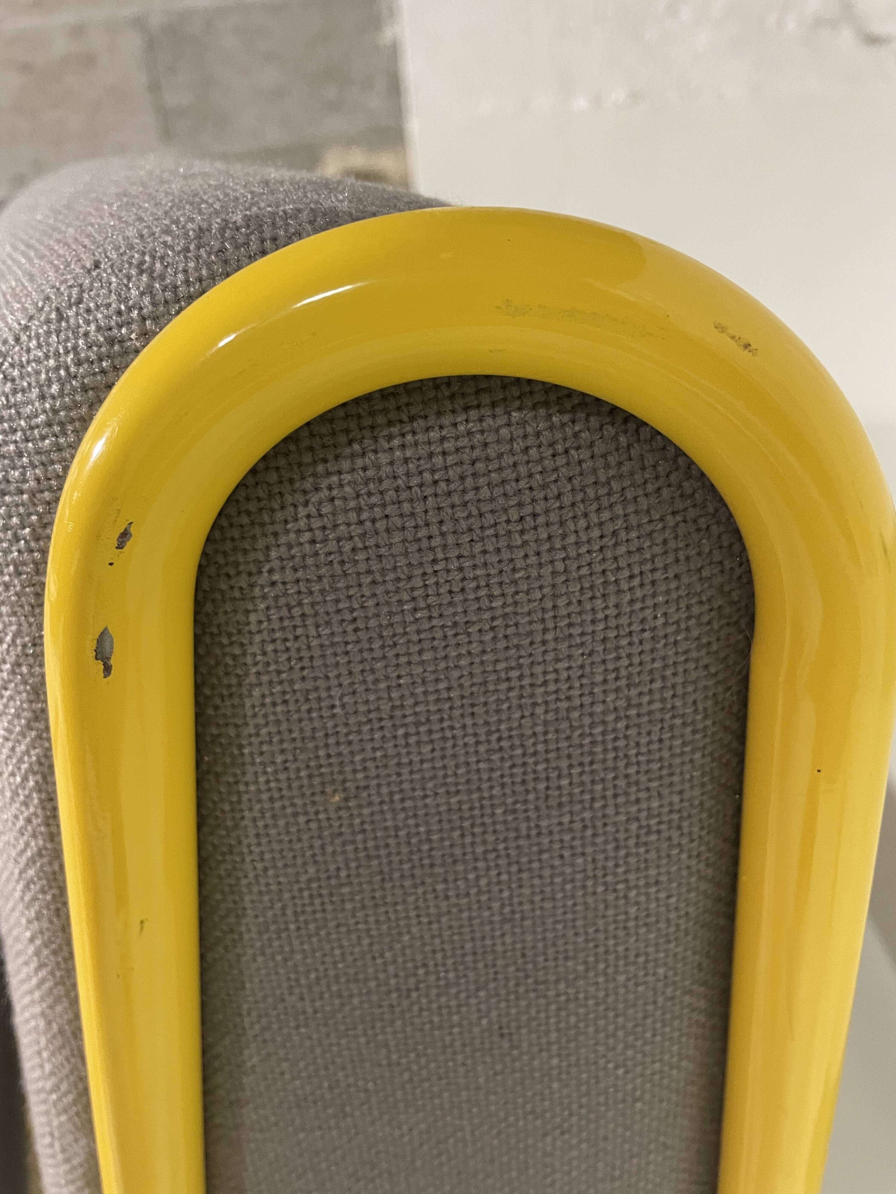 Modular tubular bench in yellow & grey fabric