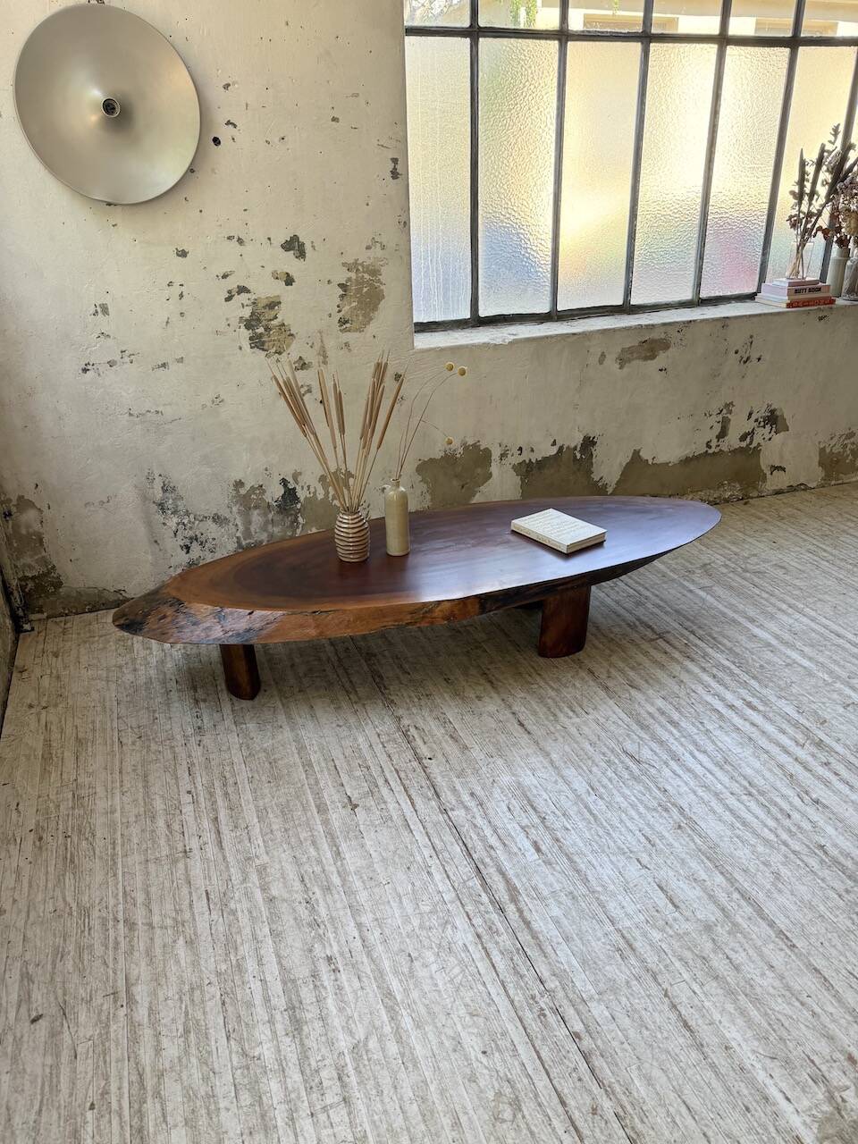 Table basse années 50 plateau bois exotique XXL