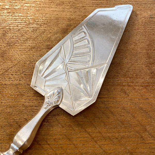 Art Deco silver metal pie shovel