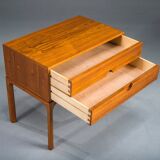 Mid-century modern no. 384 teak bedside table by Aksel Kjersgaard, Denmark, 1960s