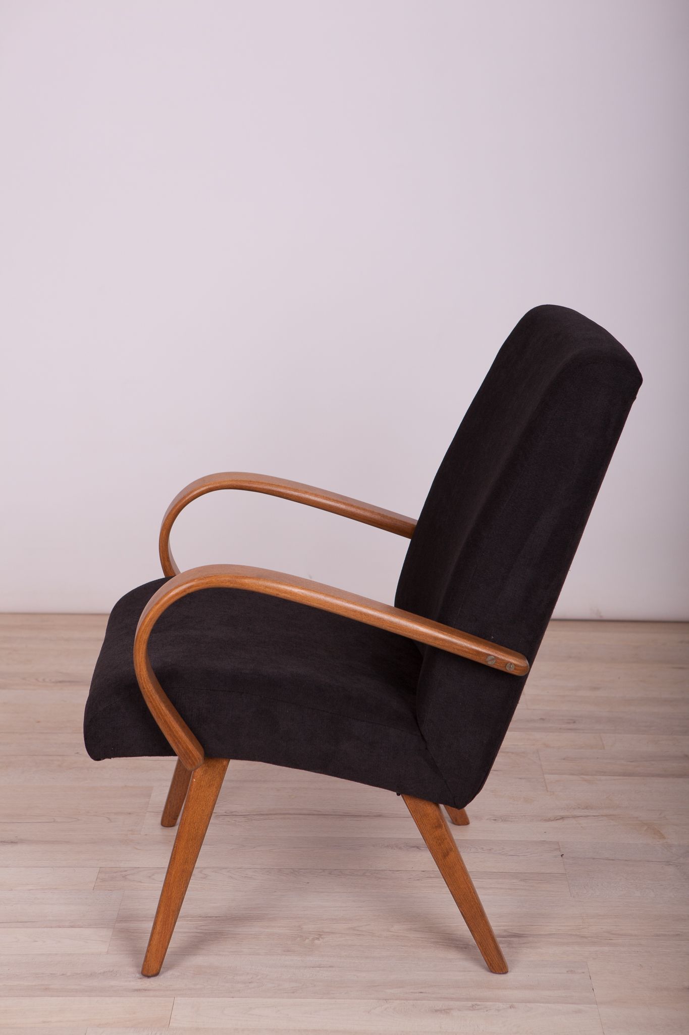 Model 53 Armchairs by Jaroslav Smidek for TON, 1960s, Set of 2