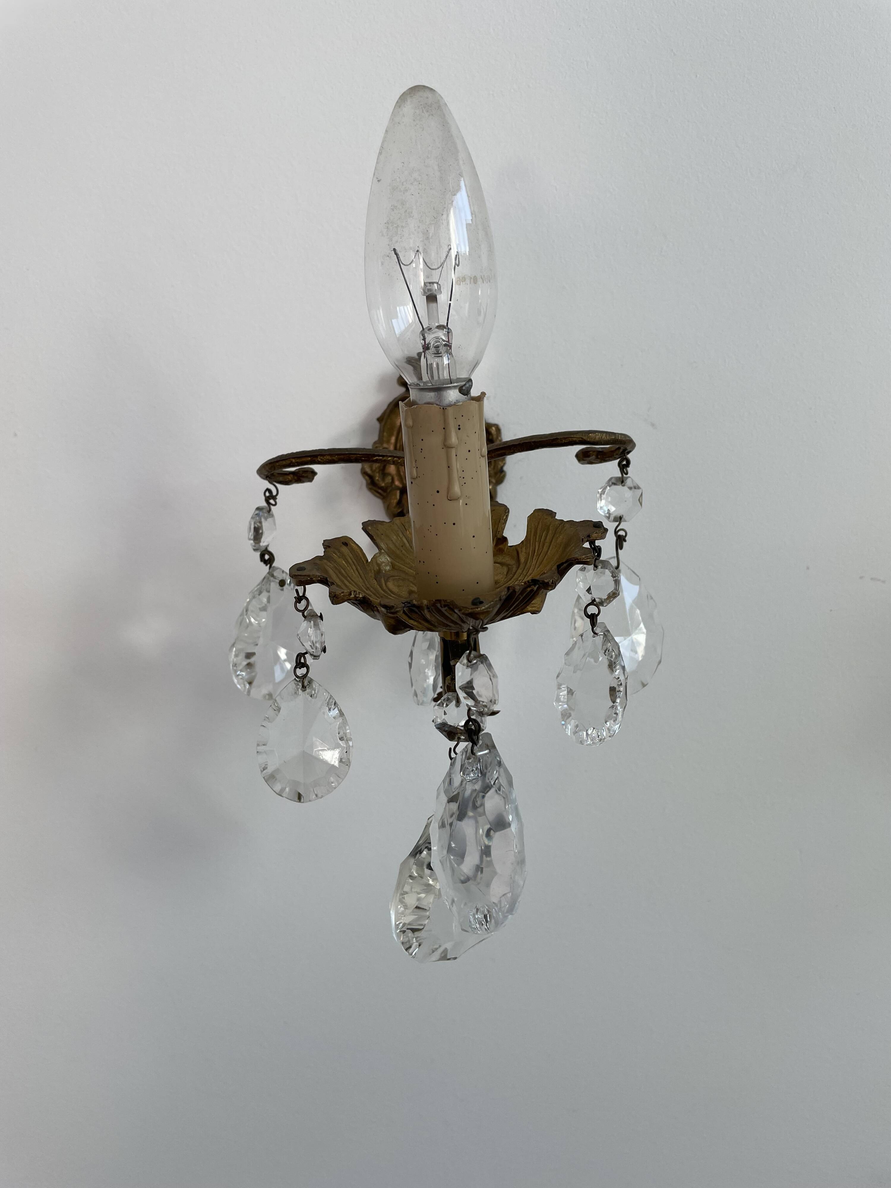 Pair of antique wall lamps - golden metal - grapevines - 1 lights