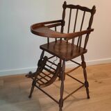 Chaise haute bébé