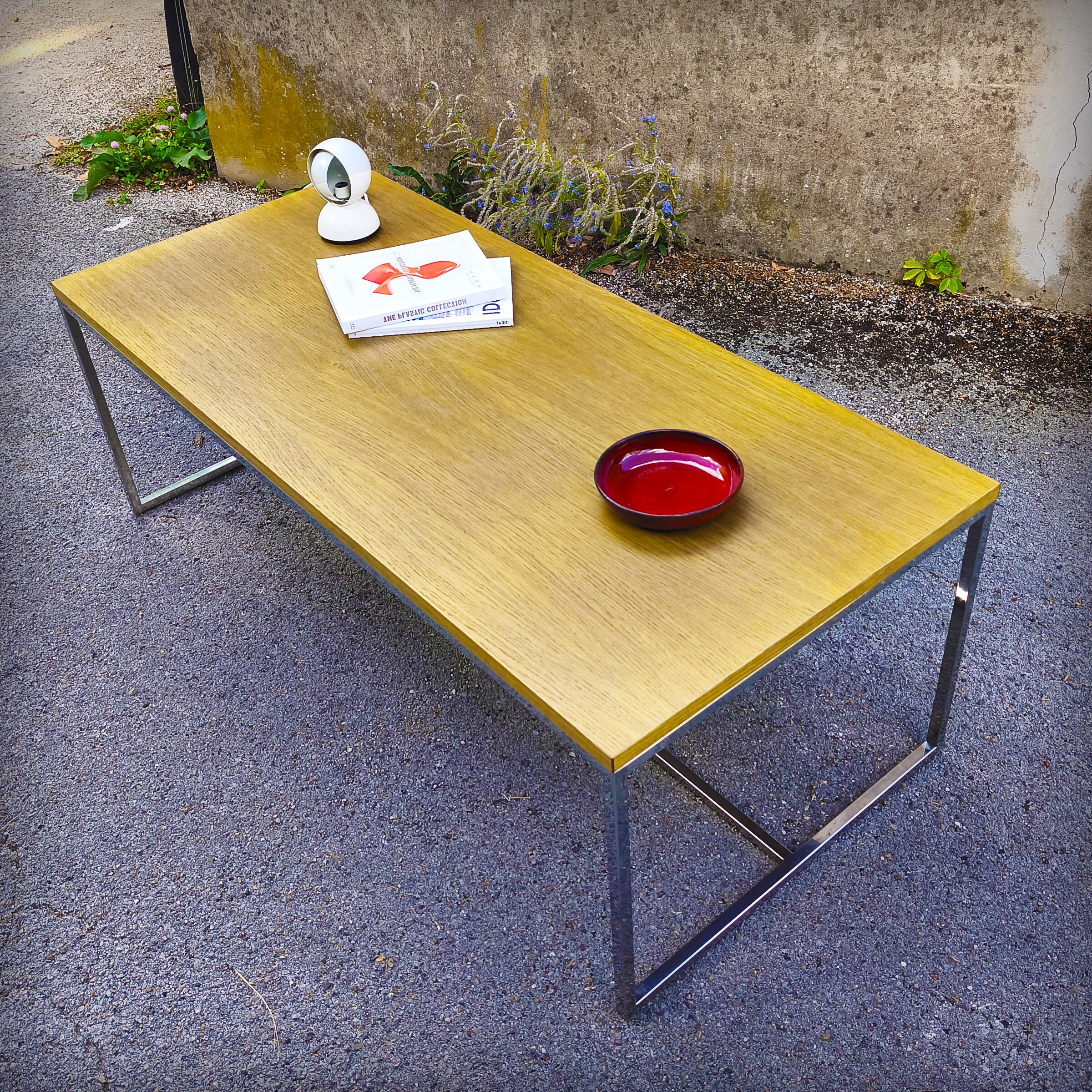 XXL coffee table in oak and chrome steel