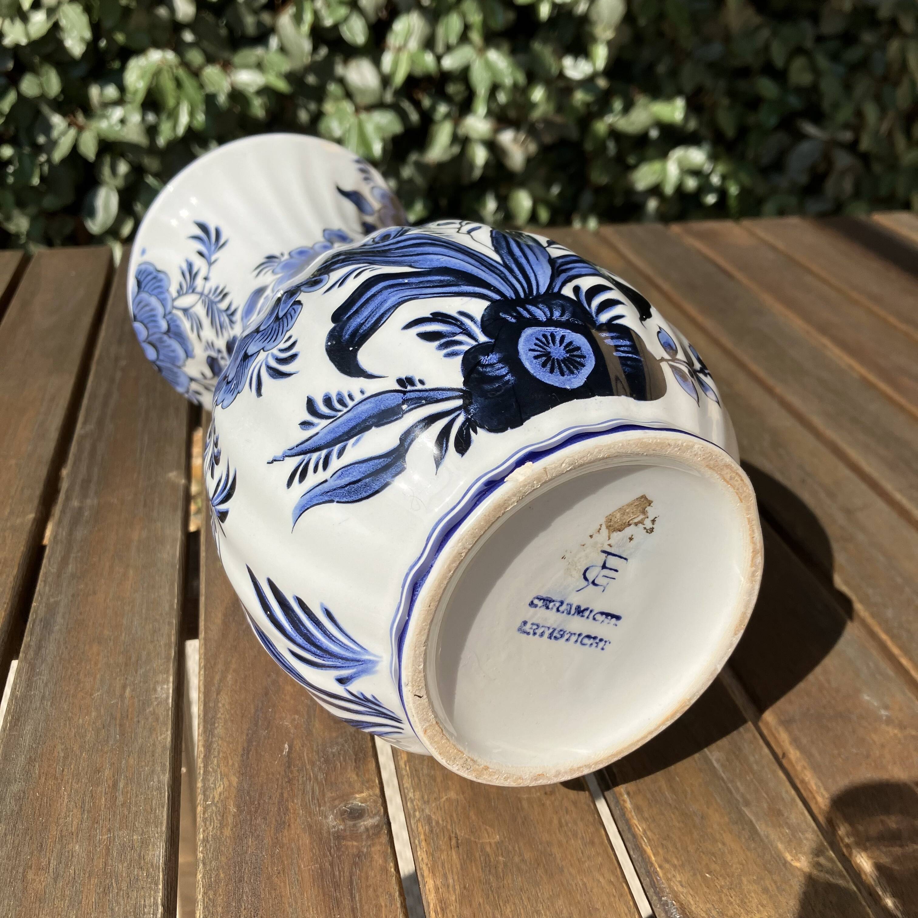 Francesco Guarino flower vase