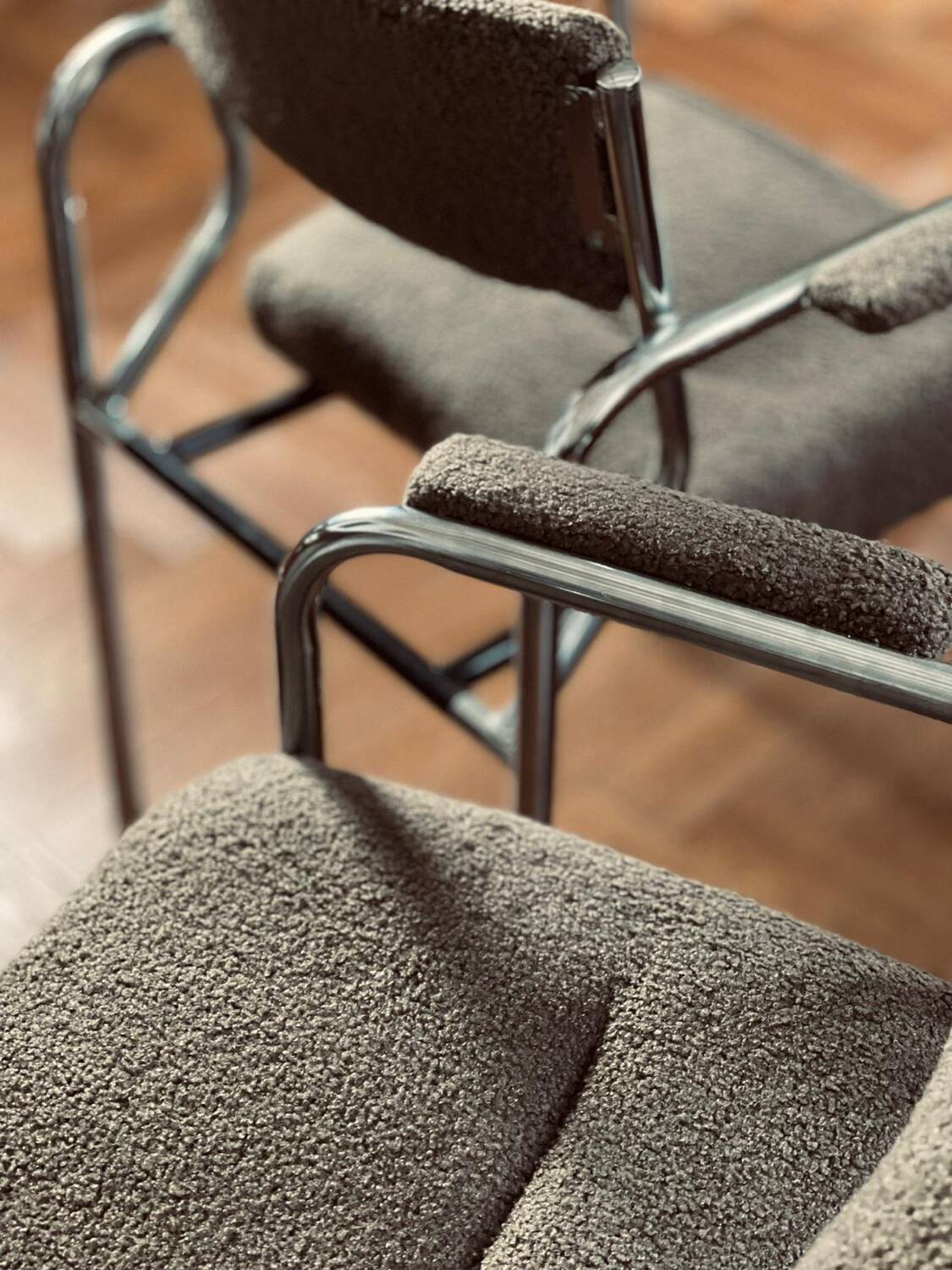 Pair of vintage 70s chairs