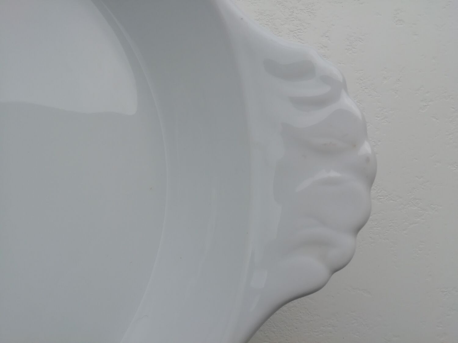 Pillivuyt ear dish