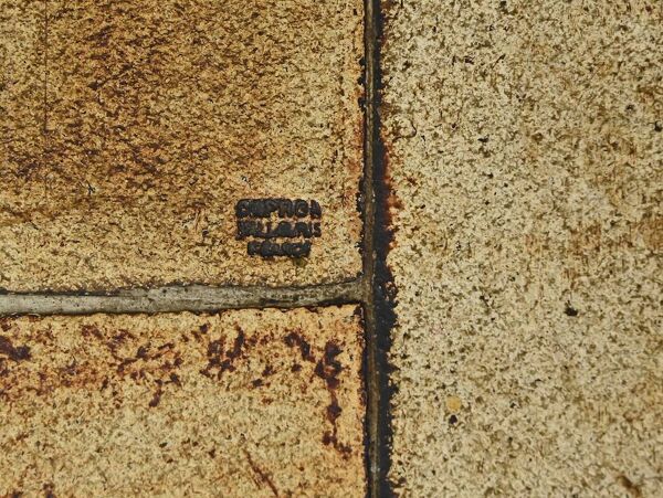 Table Basse signée R. Capron, Collection les Herbiers, Vallauris – 1960