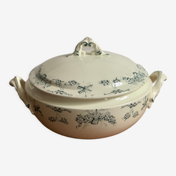 Terre de fer Salins soup tureen