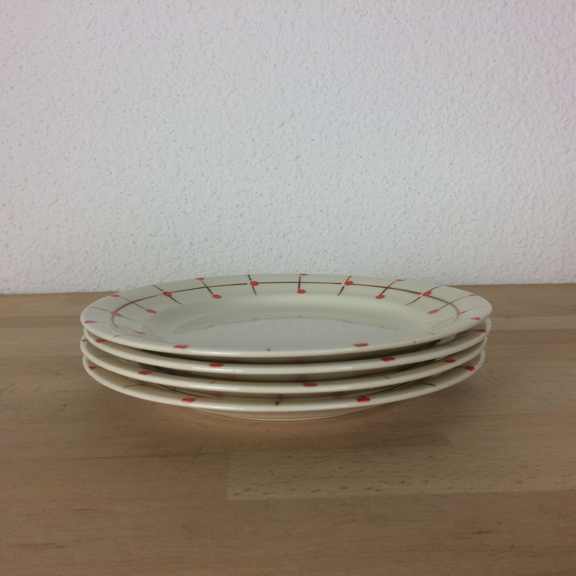 Set of 4 Villeroy & Boch ceramic dessert plates