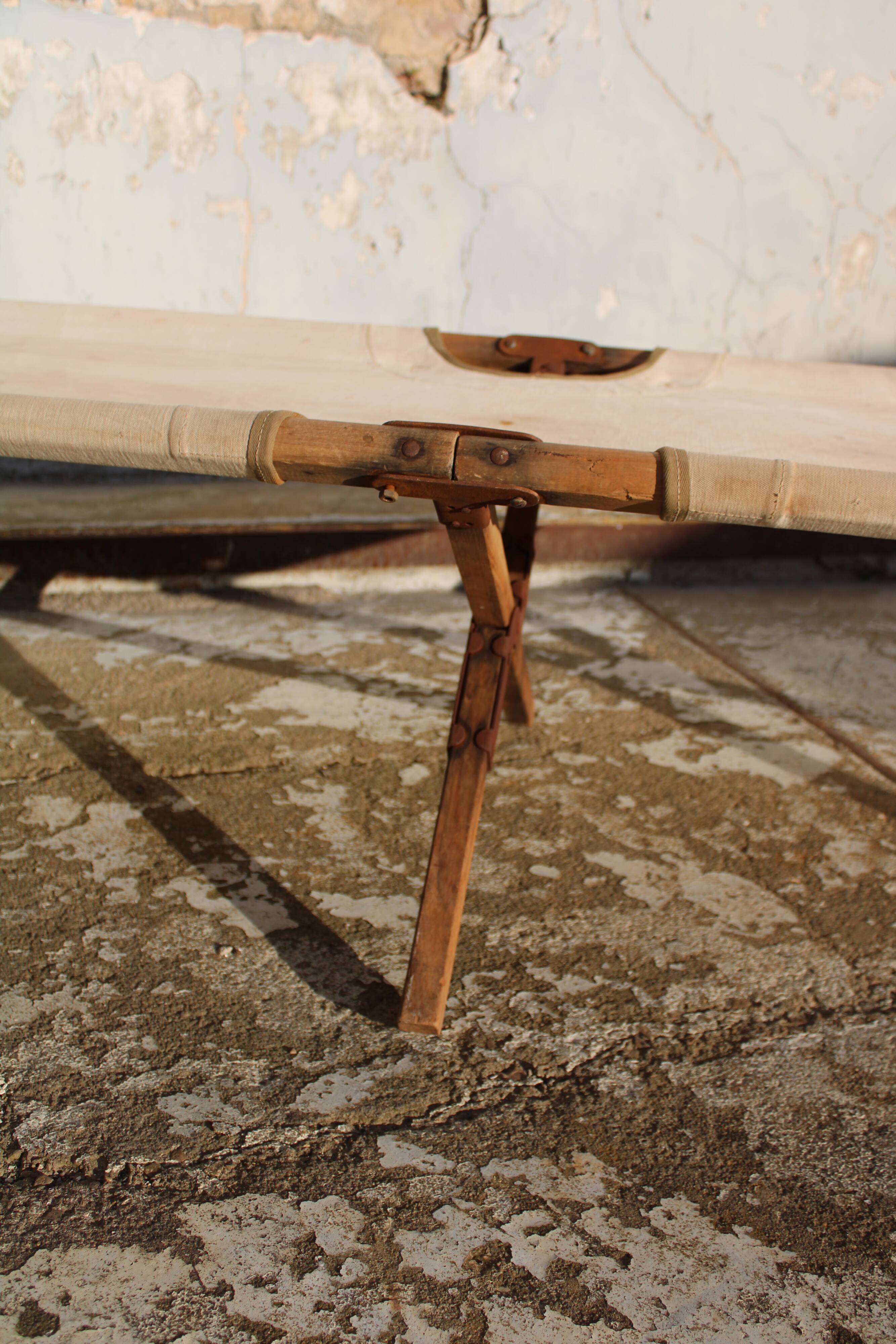 Antique camp bed