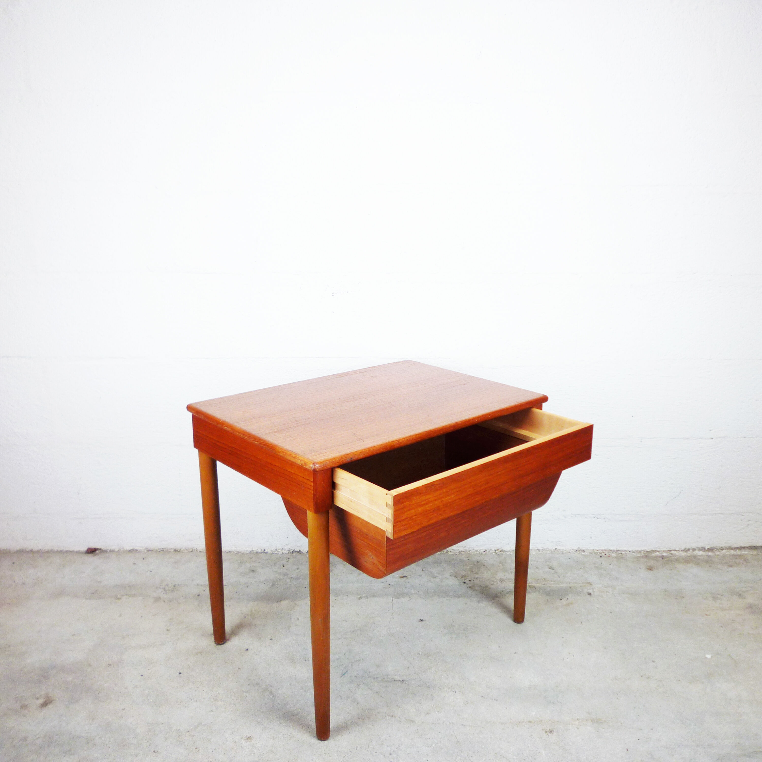 Worker Scandinavian teak