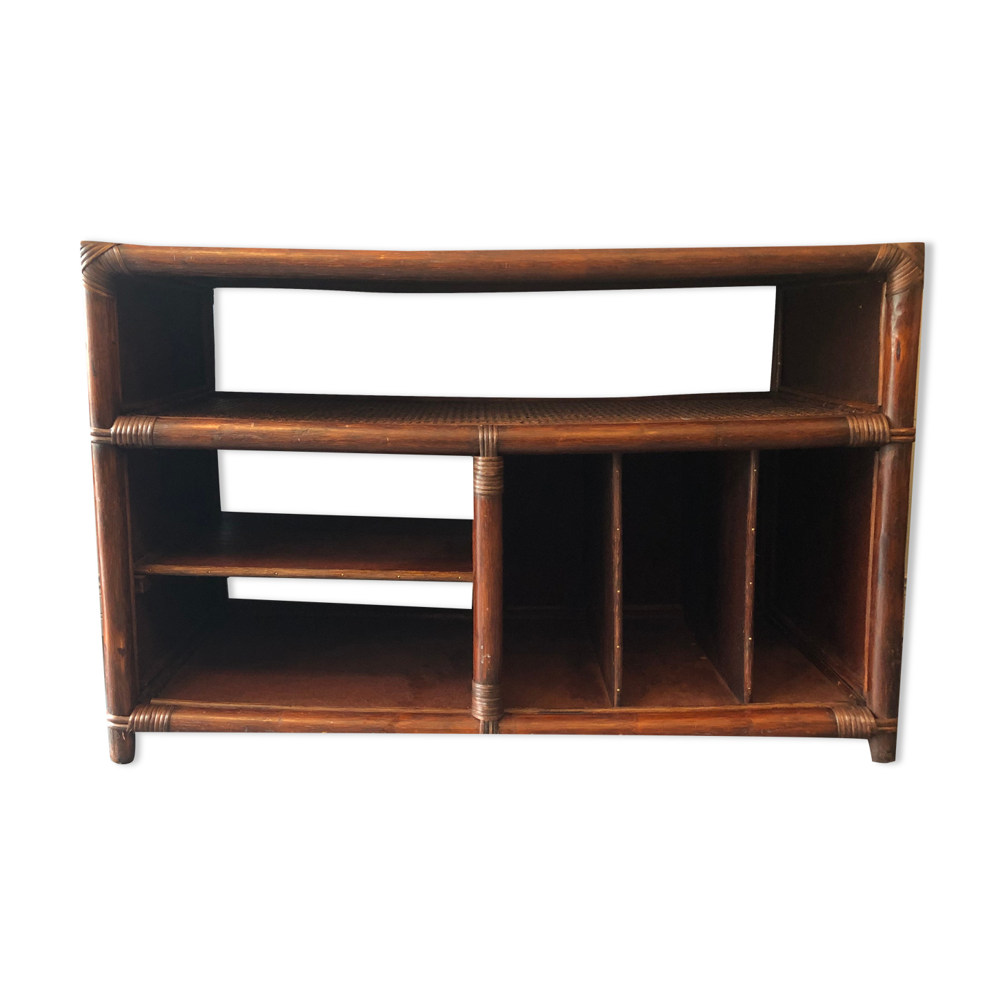 TV stand, hifi and vintage vinyls