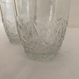 Set of 2 glasses with chissed water