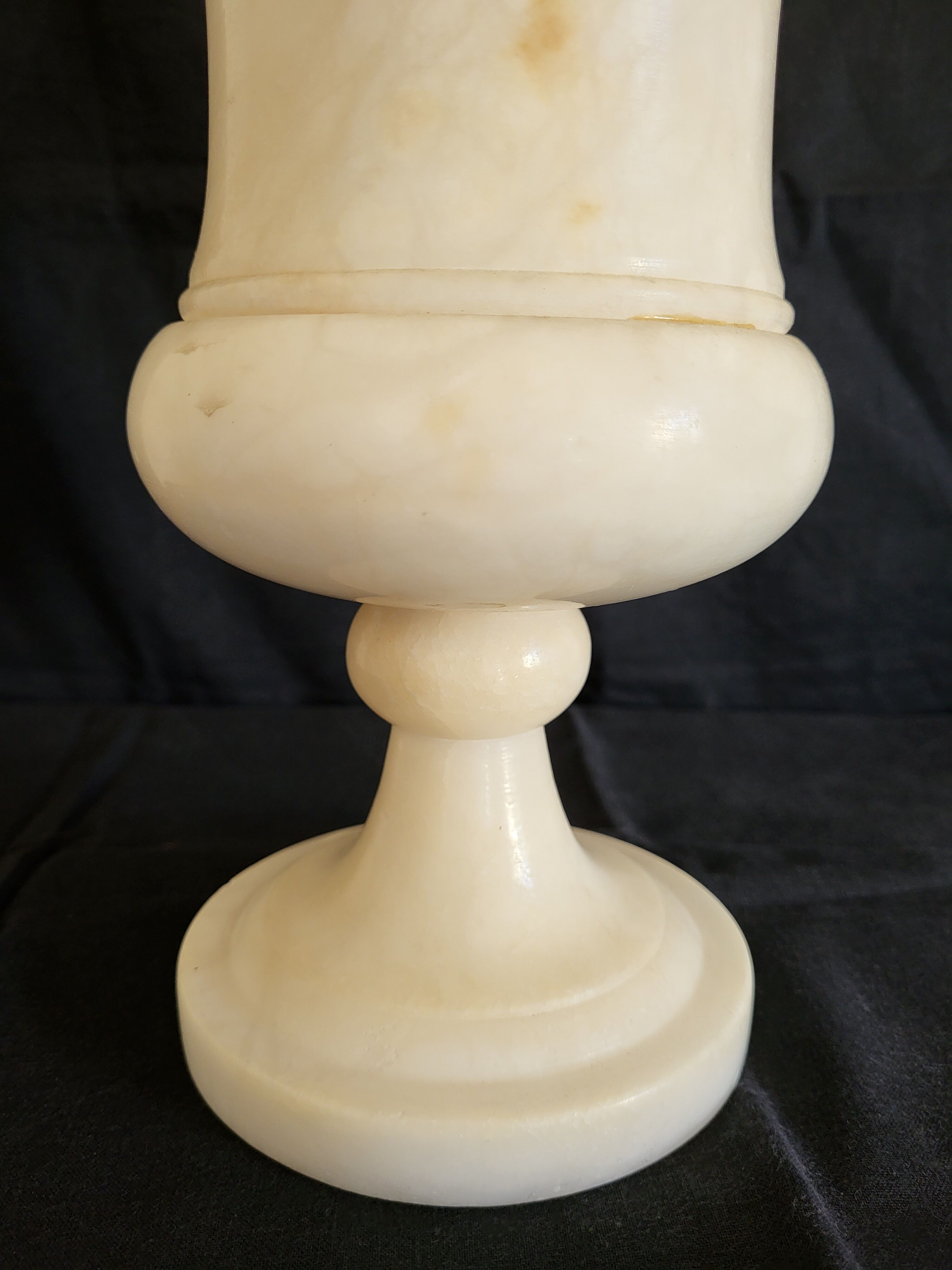 Medici alabaster vase