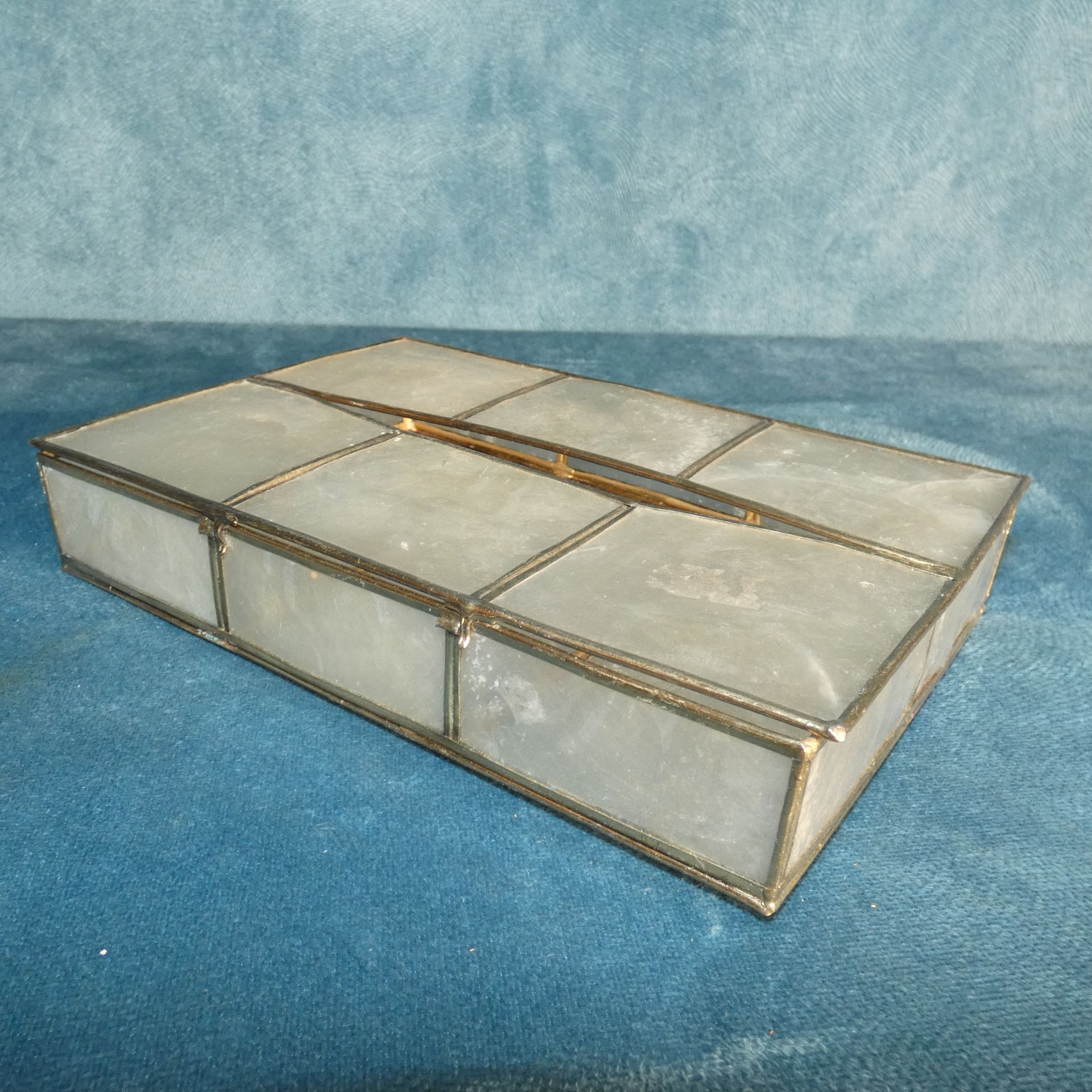 Vintage handkerchief box in philippine mother-of-pearl and circa brass 1970