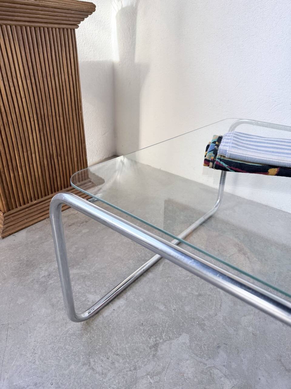Table basse moderniste Bauhaus en acier tubulaire