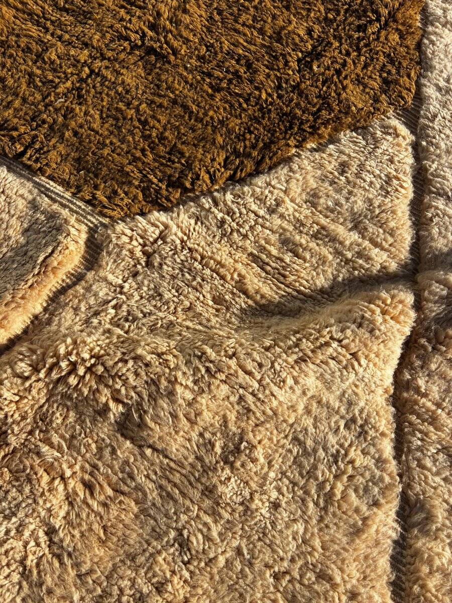 new modern Berber carpet Moroccan Berber