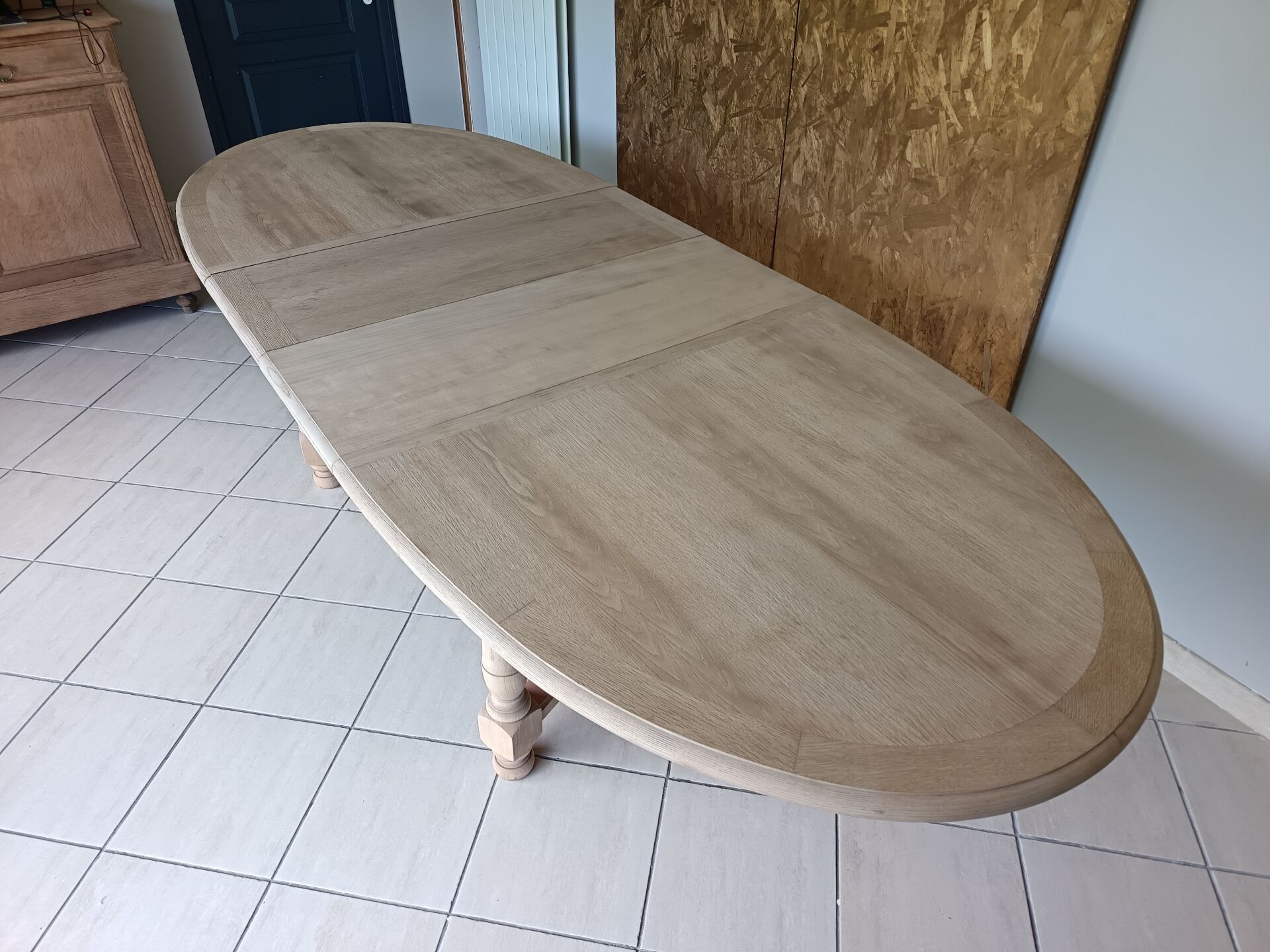 Renovated solid oak extendable oval table