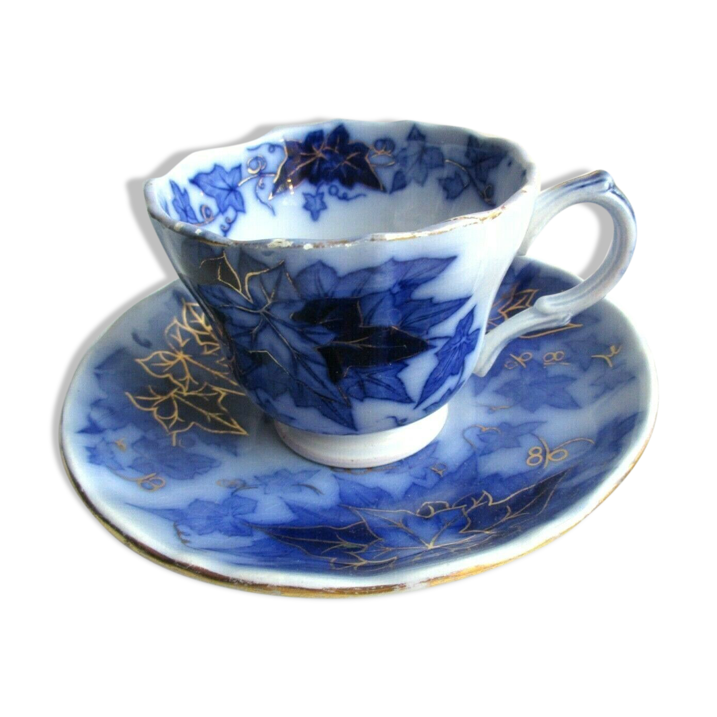 Tasse sur soucoupe art nouveau déco modèle Bryonia, signée sarreguemines u&c