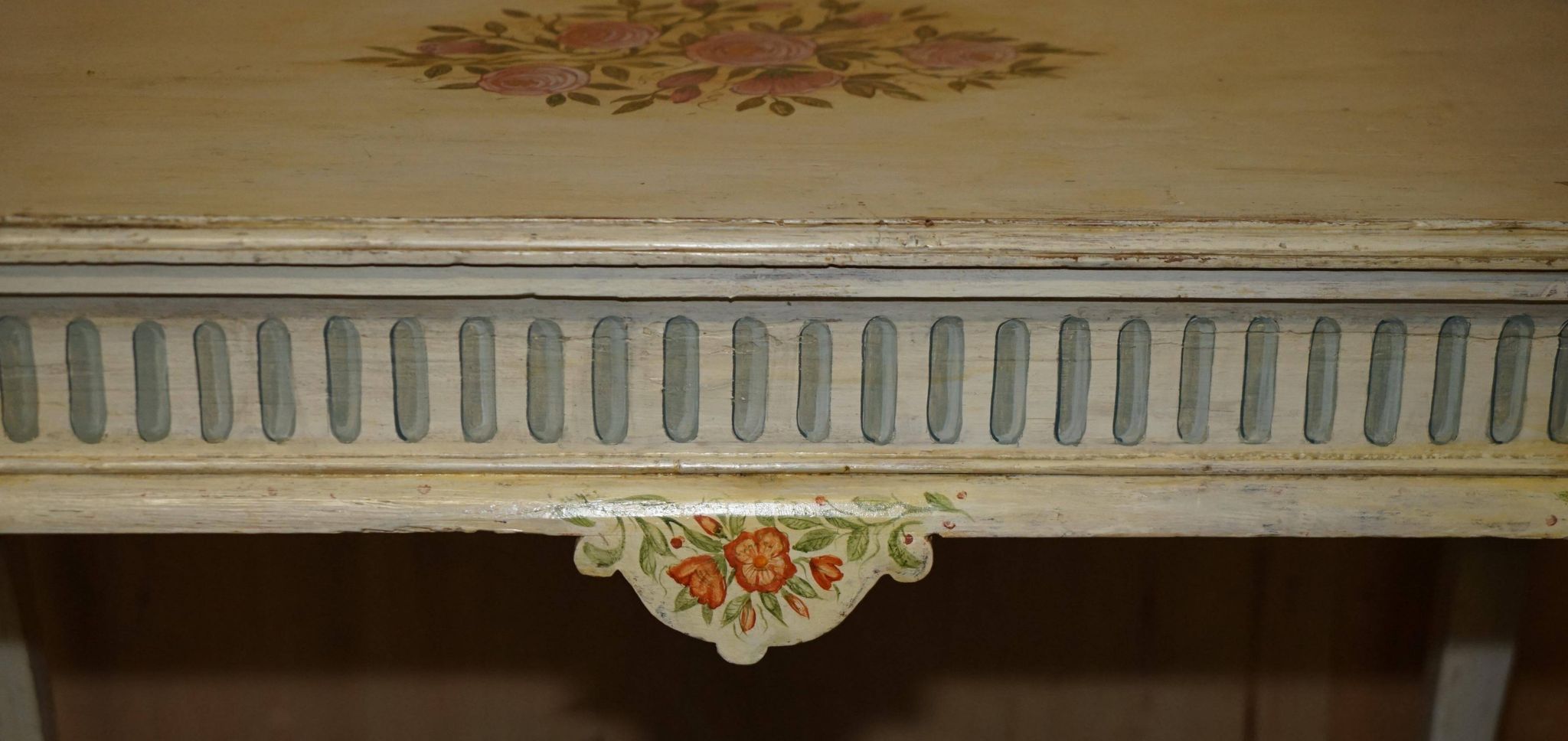 Bureau style géorgien victorien peint à la main circa 1860