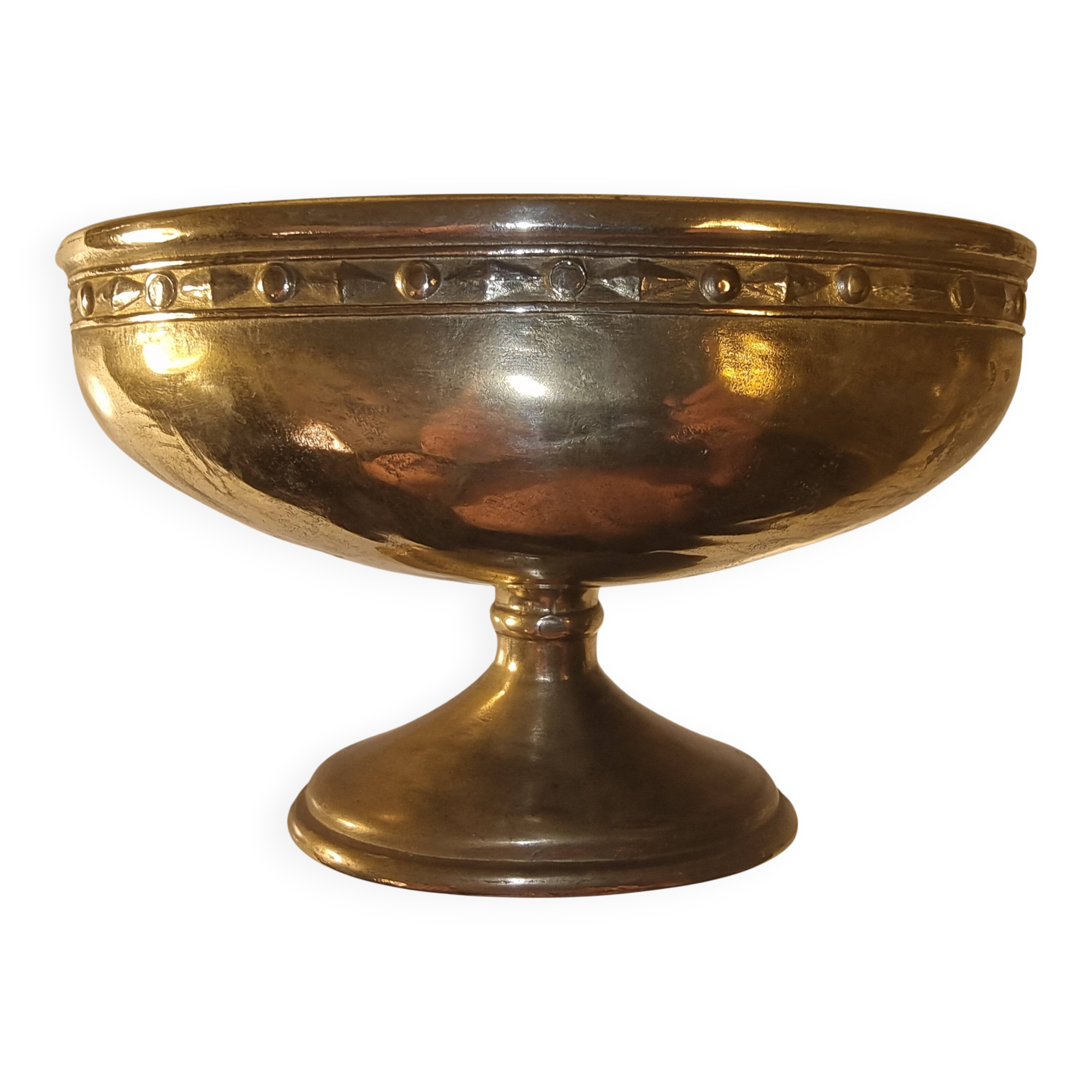 Bronze cup