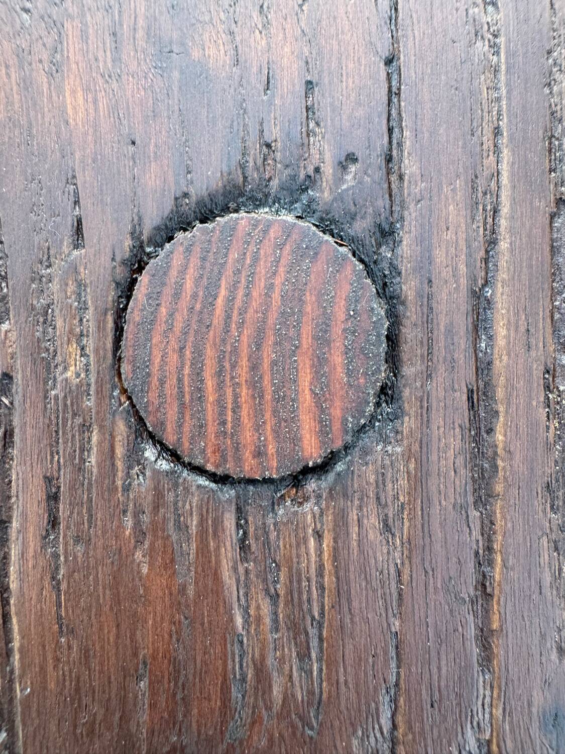 Oak farm table with 2 drawers 19'S