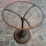 Old bistro guéridon table bar restaurant