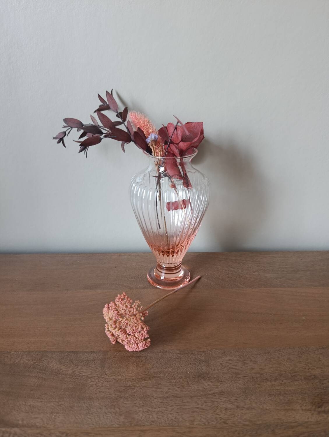 Murano pink gadrooned vase | Kristall Mary workshop - Italy |