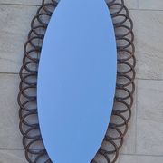 Miroir ovale en rotin années 60