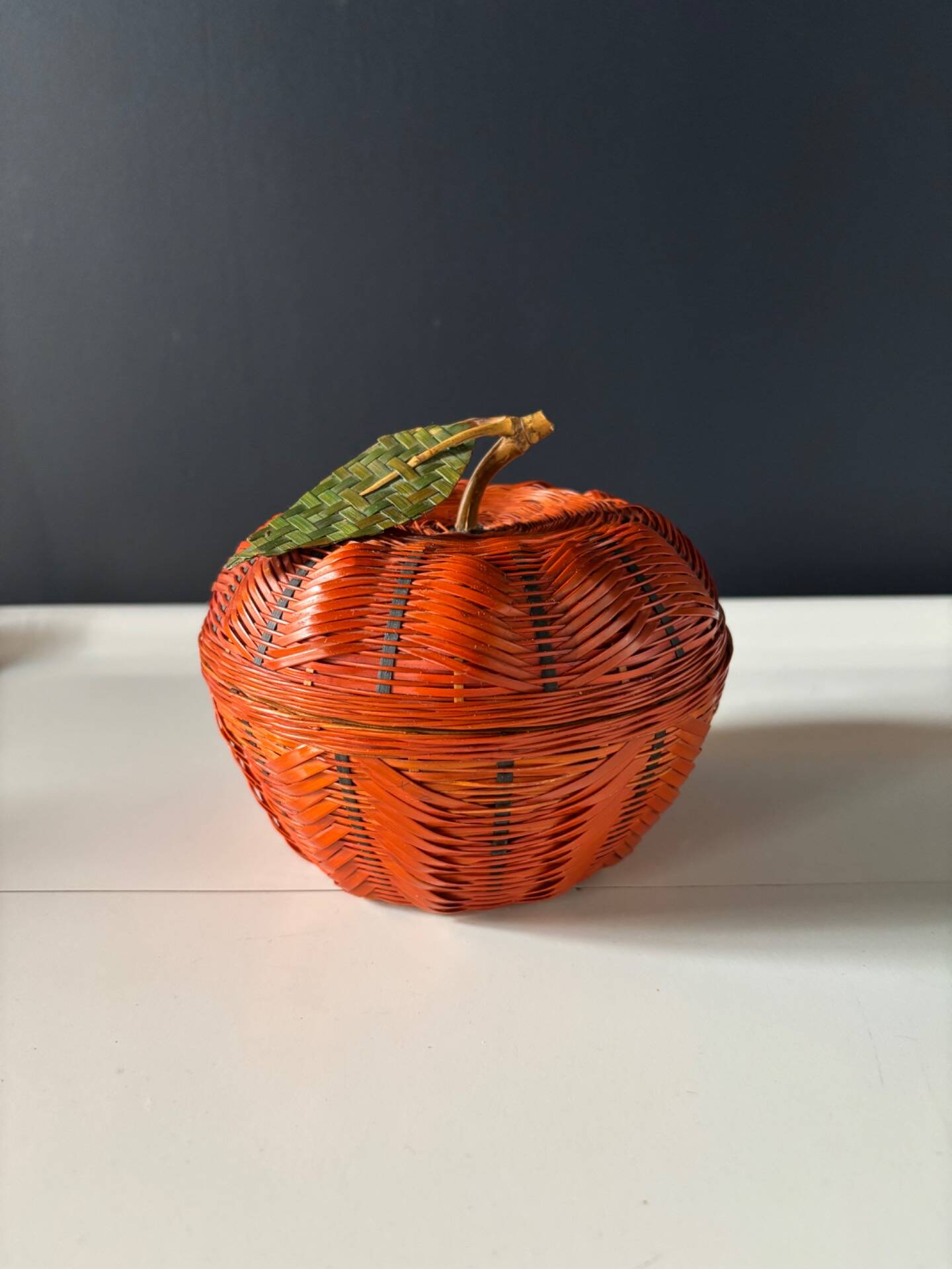 Vintage woven basketwork box – decorative apple shape