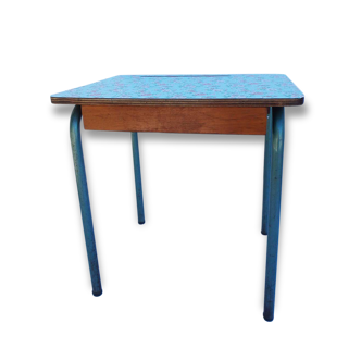 School desk