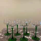 Verre à pied vert