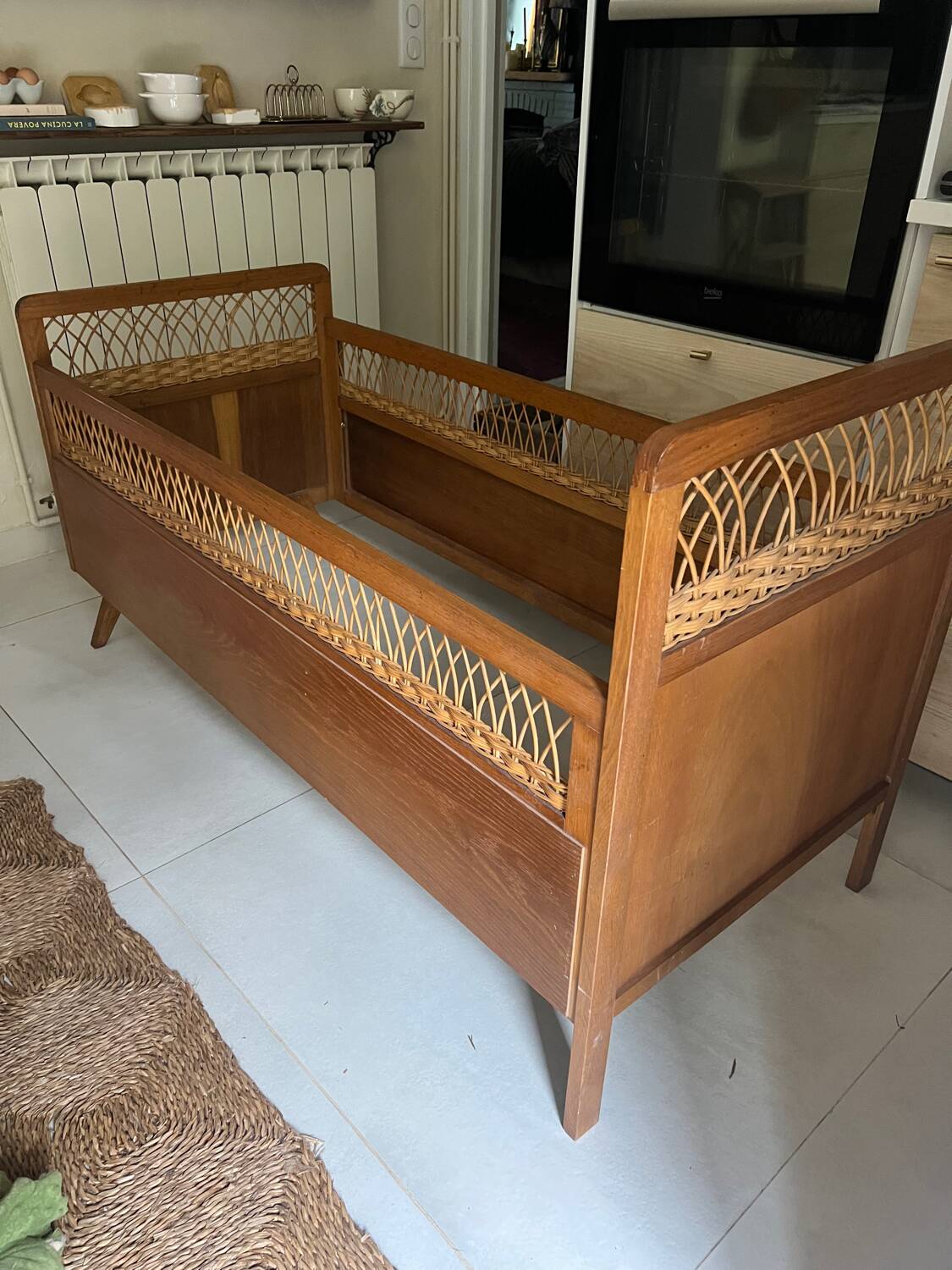 Vintage bed in wood and caning – 1950s/60s, signed workshop