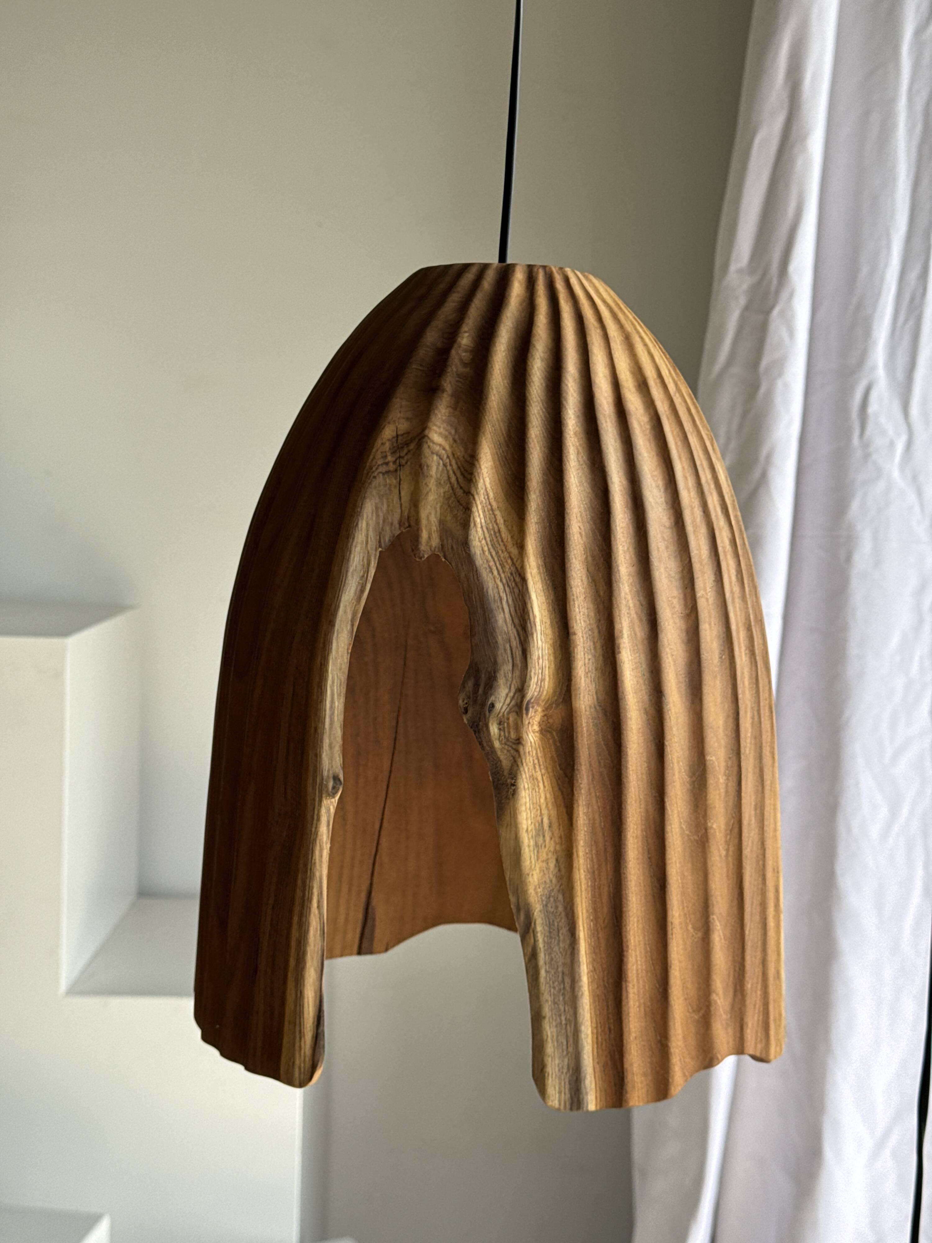 Large suspension or lampshade in organic natural teak, tubular H40 D30.