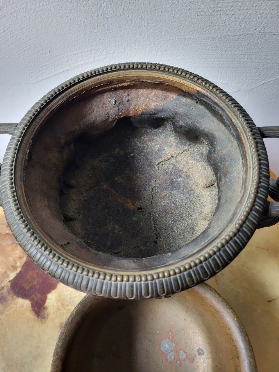 Vase warwick bronze antique