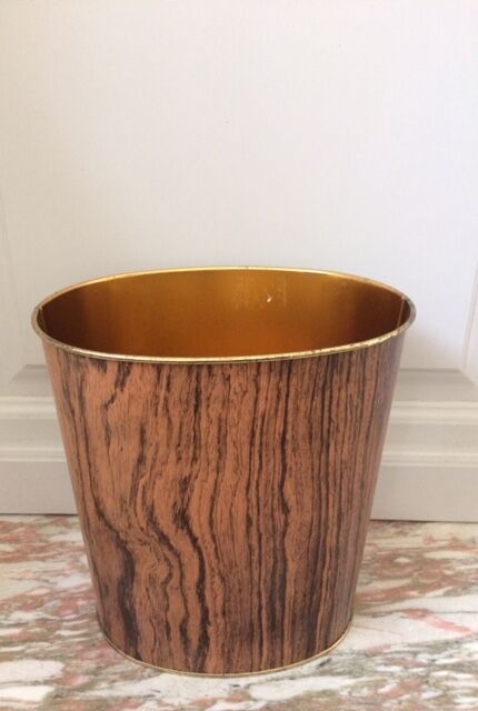 Massilly fake wood lacased paper basket