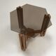 Table d’appoint moderniste néerlandaise en bois et en verre hexagonale des années 1960
