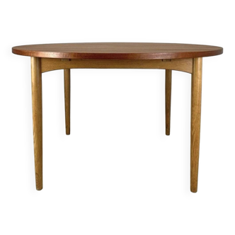 Table à manger danoise en teck et chêne des années 1960