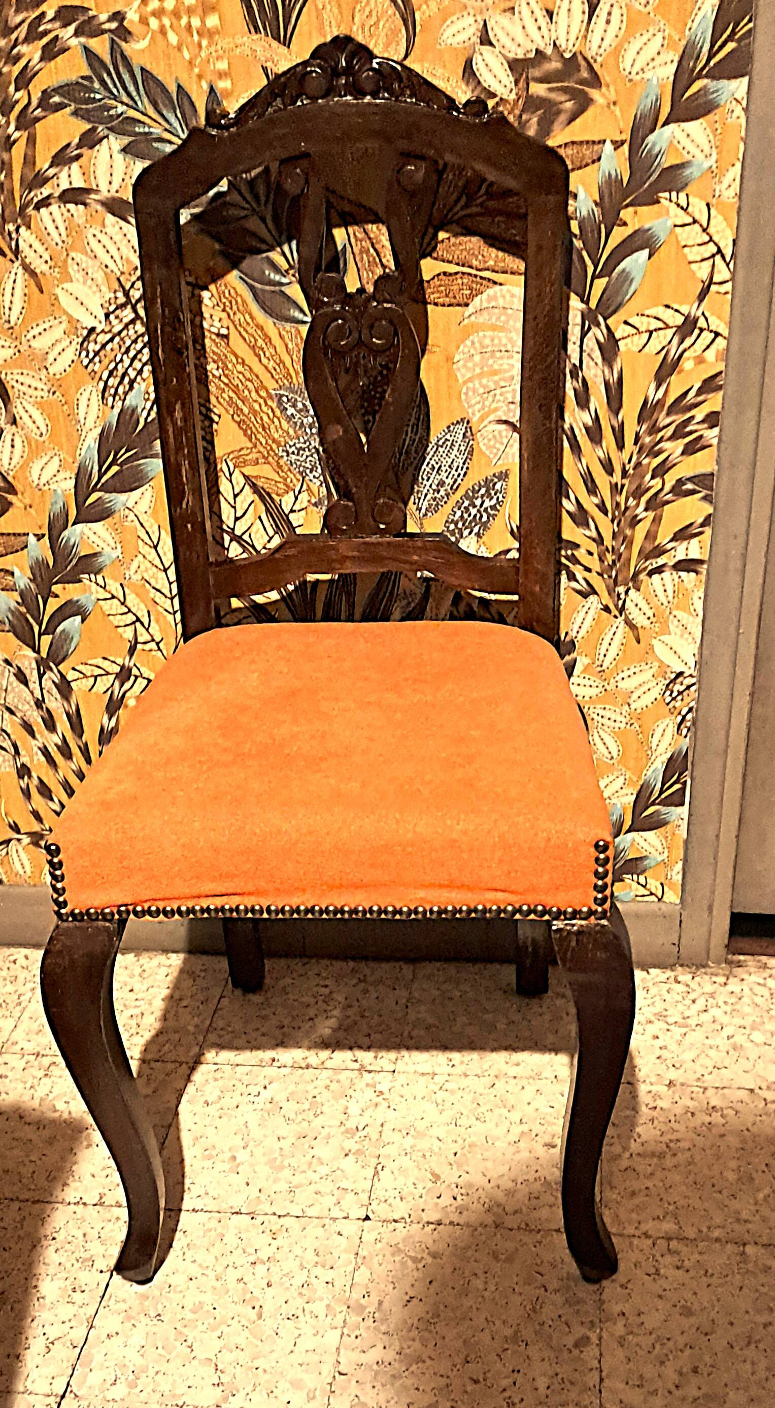 Varnished wood chair with orange velvet fabric, 1880/1900